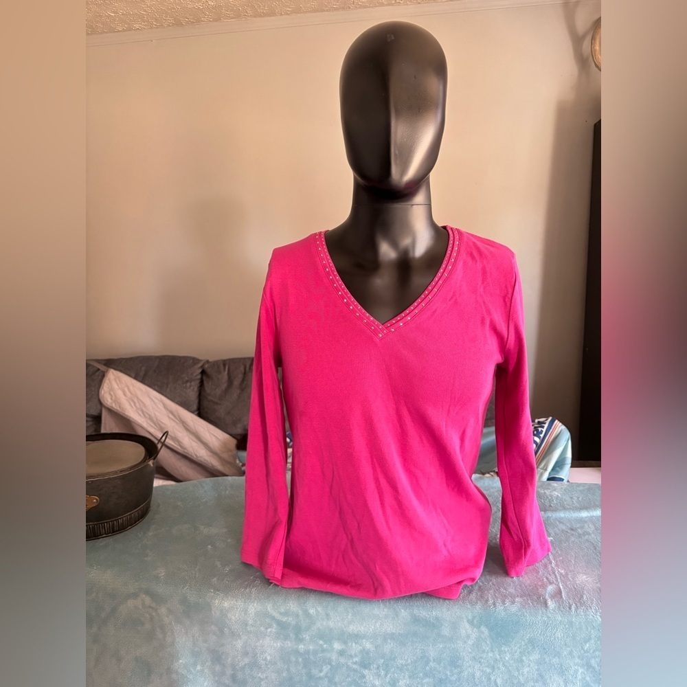 Rafaella Fuchsia Long Sleeve V-Neck Top